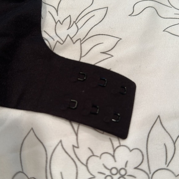 Spanx Full Coverage Bra - Picture 4 of 6